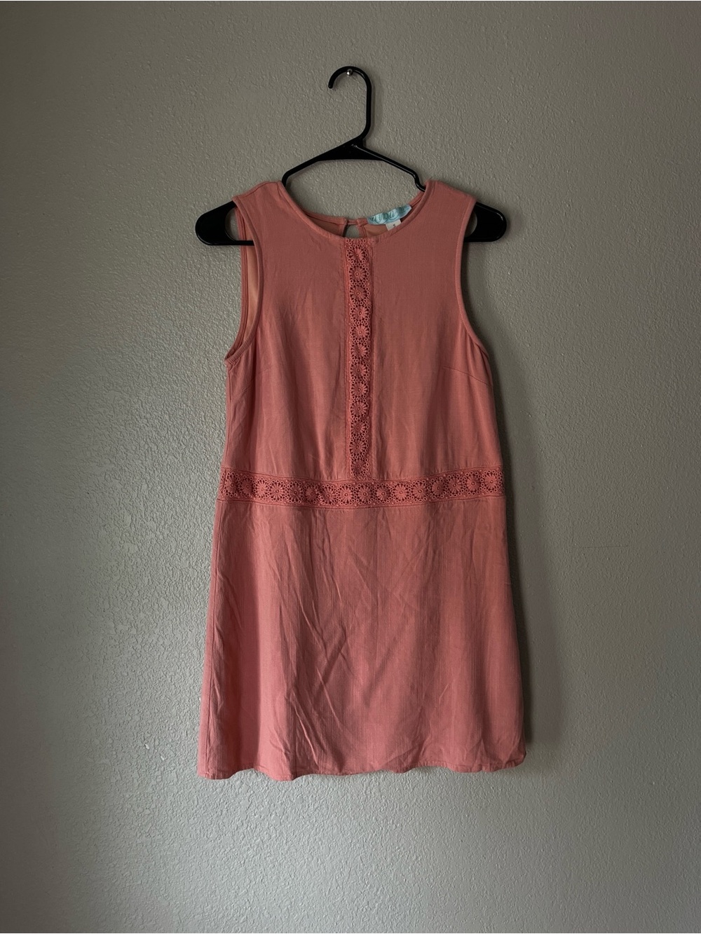Sleeveless Coral Lace-Trim Shift Dress